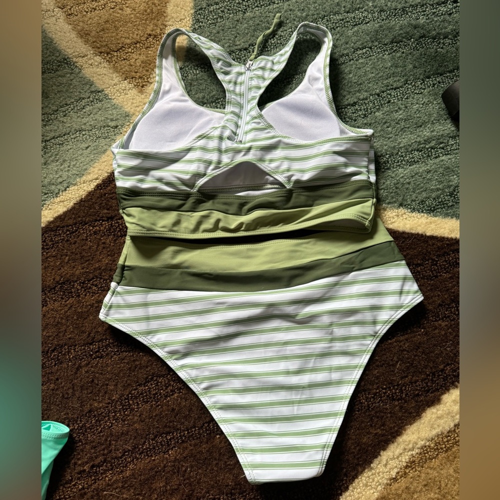 Sunikini midrise bikini - size large - never worn